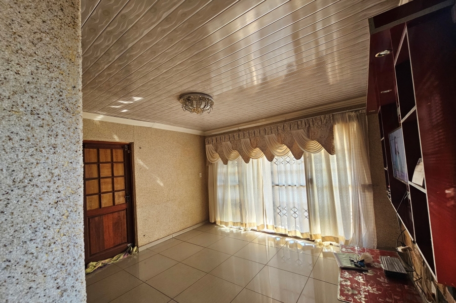 3 Bedroom Property for Sale in Tlhabane West North West